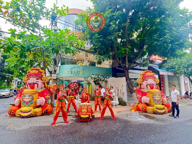 Nguồn Gốc Và Ý Nghĩa Của Múa Lân Trong Phong Tục Người Việt